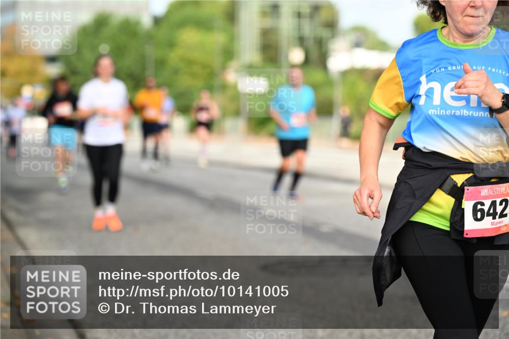 06.09.2026 - CURREX Alsterlauf Dr. Thomas Lammeyer http://msf.ph/oto/10141005 06.09.2026 10:09:26 Laufen 642 meine-sportfotos.de