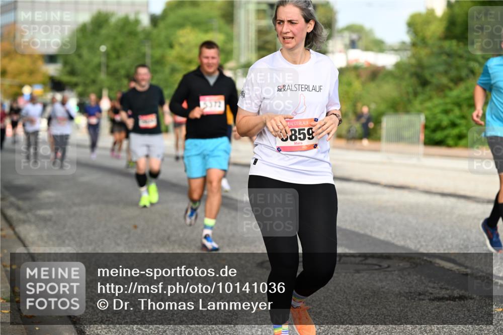 06.09.2026 - CURREX Alsterlauf Dr. Thomas Lammeyer http://msf.ph/oto/10141036 06.09.2026 10:09:30 Laufen 3372, 859 meine-sportfotos.de
