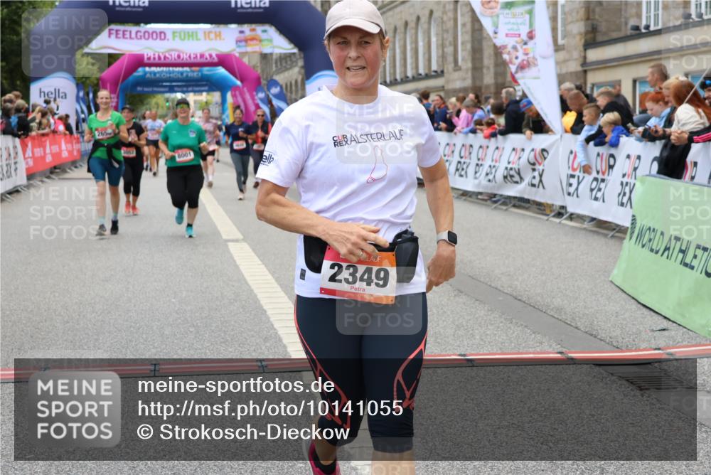 06.09.2026 - CURREX Alsterlauf Strokosch-Dieckow http://msf.ph/oto/10141055 06.09.2026 10:18:34 Ziel 2349, 2651, 2656, 2804, 2960, 3052, 3358, 3654, 4107, 4648, 4795, 4804, 5921, 8001 meine-sportfotos.de