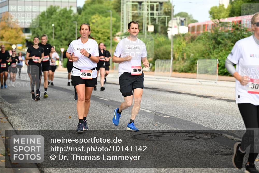06.09.2026 - CURREX Alsterlauf Dr. Thomas Lammeyer http://msf.ph/oto/10141142 06.09.2026 10:09:41 Laufen 3490, 6046, 4595, 4596, 30 meine-sportfotos.de