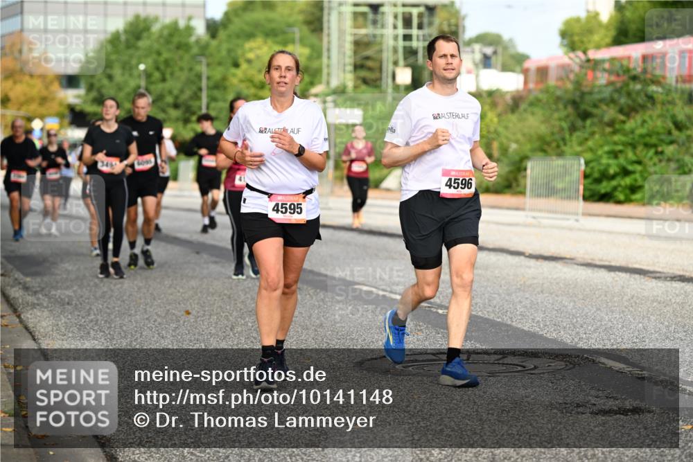 06.09.2026 - CURREX Alsterlauf Dr. Thomas Lammeyer http://msf.ph/oto/10141148 06.09.2026 10:09:42 Laufen 349, 6096, 4595, 4596 meine-sportfotos.de