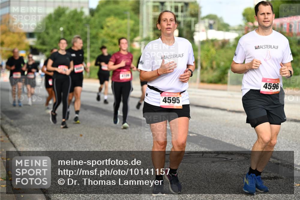 06.09.2026 - CURREX Alsterlauf Dr. Thomas Lammeyer http://msf.ph/oto/10141157 06.09.2026 10:09:43 Laufen 41210, 4595, 4596 meine-sportfotos.de