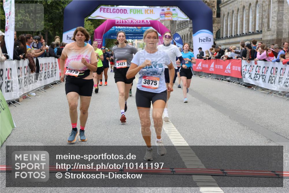 06.09.2026 - CURREX Alsterlauf Strokosch-Dieckow http://msf.ph/oto/10141197 06.09.2026 10:18:43 Ziel 2271, 2287, 2651, 2656, 3052, 3421, 3875, 3879, 4406, 4648, 4857, 5394, 5489, 6067, 8001 meine-sportfotos.de