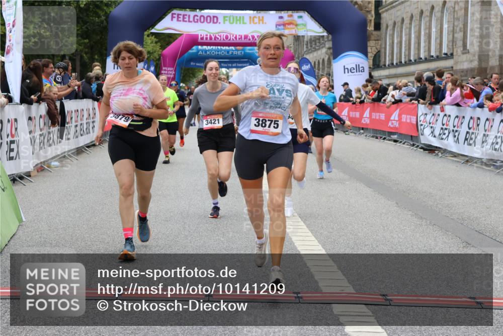 06.09.2026 - CURREX Alsterlauf Strokosch-Dieckow http://msf.ph/oto/10141209 06.09.2026 10:18:43 Ziel 2271, 2287, 2651, 2656, 3052, 3421, 3875, 3879, 4406, 4648, 4857, 5394, 5489, 6067, 8001 meine-sportfotos.de