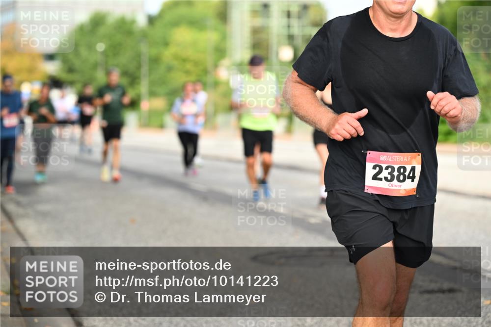 06.09.2026 - CURREX Alsterlauf Dr. Thomas Lammeyer http://msf.ph/oto/10141223 06.09.2026 10:09:52 Laufen 2384 meine-sportfotos.de