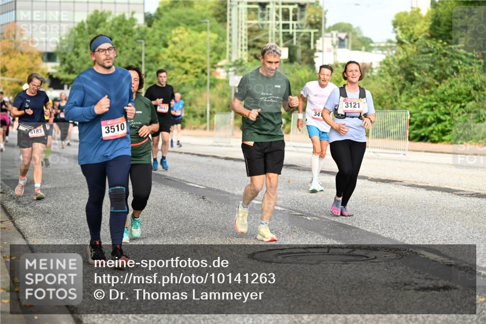 06.09.2026 - CURREX Alsterlauf Dr. Thomas Lammeyer http://msf.ph/oto/10141263 06.09.2026 10:09:57 Laufen 5183, 3510, 3643, 341, 3121 meine-sportfotos.de