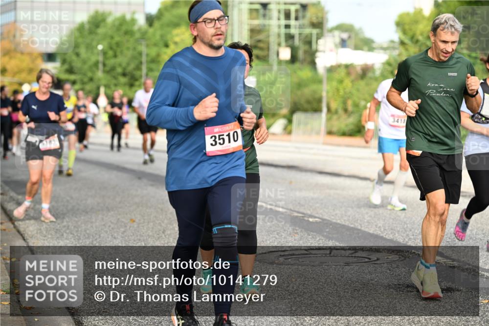 06.09.2026 - CURREX Alsterlauf Dr. Thomas Lammeyer http://msf.ph/oto/10141279 06.09.2026 10:09:58 Laufen 3510, 3418 meine-sportfotos.de