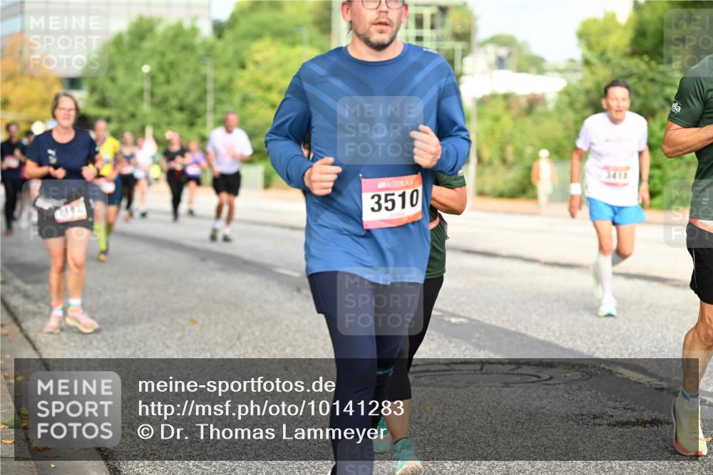 06.09.2026 - CURREX Alsterlauf Dr. Thomas Lammeyer http://msf.ph/oto/10141283 06.09.2026 10:09:58 Laufen 3510 meine-sportfotos.de