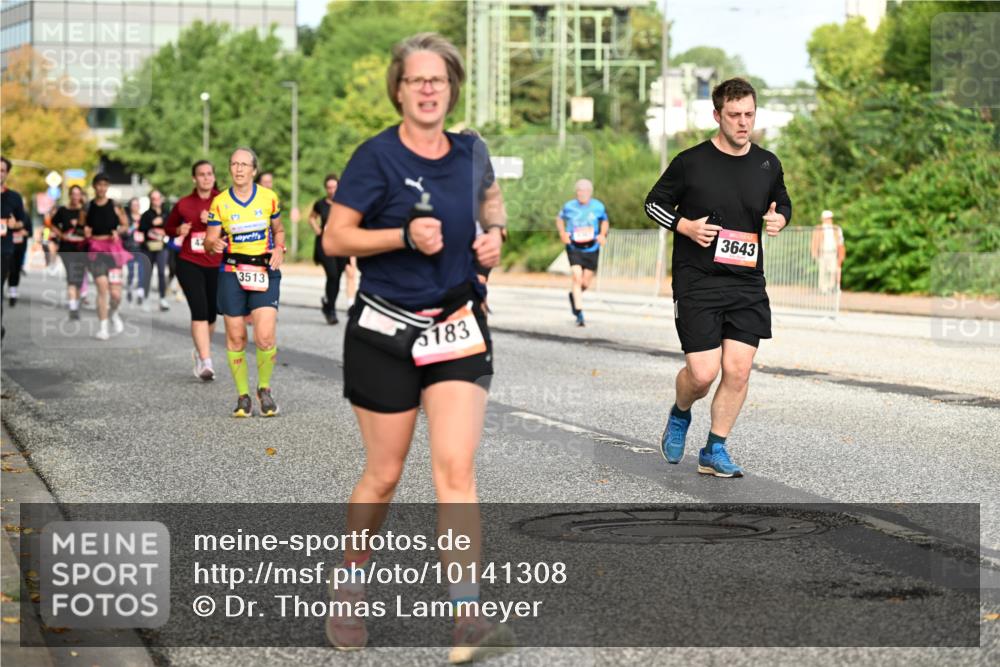 06.09.2026 - CURREX Alsterlauf Dr. Thomas Lammeyer http://msf.ph/oto/10141308 06.09.2026 10:10:01 Laufen 3513, 5183, 3643 meine-sportfotos.de