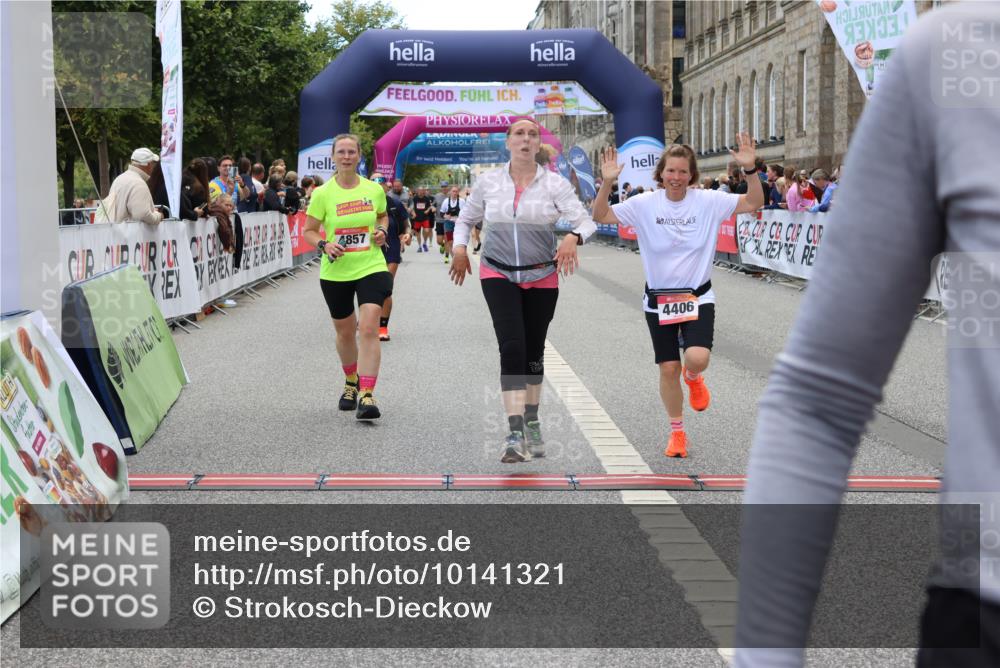 06.09.2026 - CURREX Alsterlauf Strokosch-Dieckow http://msf.ph/oto/10141321 06.09.2026 10:18:47 Ziel 2271, 2287, 2872, 3421, 3875, 3879, 4406, 4560, 4857, 5394, 5489, 6067 meine-sportfotos.de