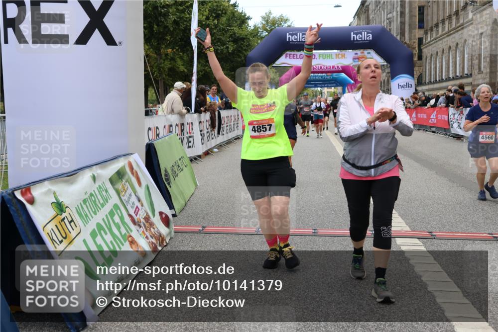 06.09.2026 - CURREX Alsterlauf Strokosch-Dieckow http://msf.ph/oto/10141379 06.09.2026 10:18:49 Ziel 2872, 3324, 3325, 3421, 3875, 3879, 4406, 4560, 4857, 5394, 5489, 6067 meine-sportfotos.de