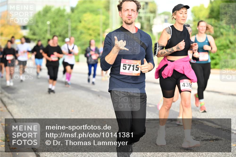 06.09.2026 - CURREX Alsterlauf Dr. Thomas Lammeyer http://msf.ph/oto/10141381 06.09.2026 10:10:10 Laufen 5715, 439 meine-sportfotos.de
