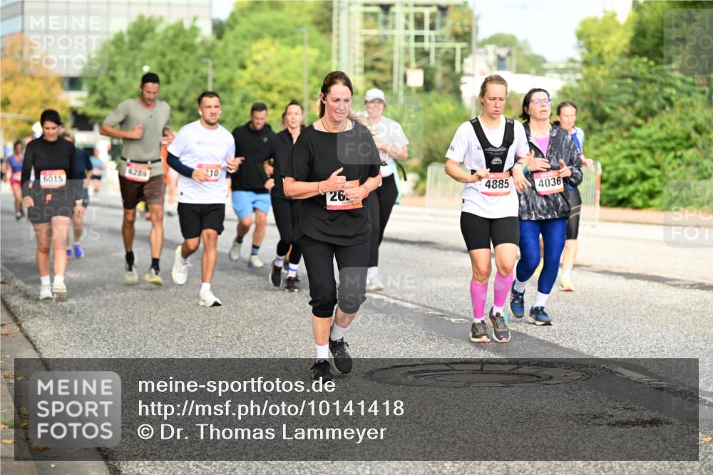 06.09.2026 - CURREX Alsterlauf Dr. Thomas Lammeyer http://msf.ph/oto/10141418 06.09.2026 10:10:14 Laufen 6289, 6015, 26, 4885, 4036 meine-sportfotos.de