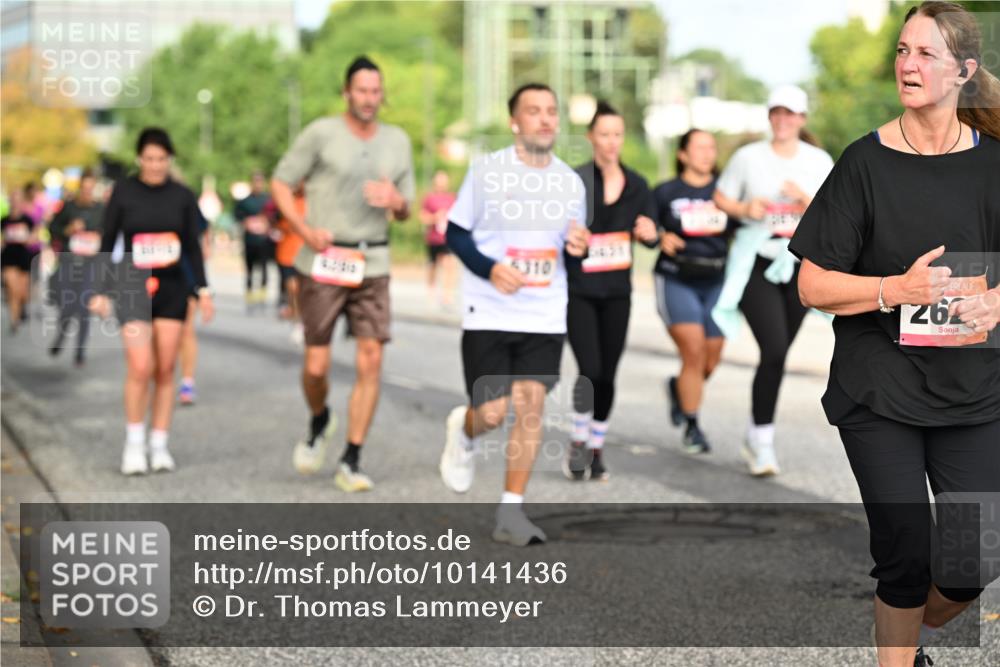 06.09.2026 - CURREX Alsterlauf Dr. Thomas Lammeyer http://msf.ph/oto/10141436 06.09.2026 10:10:16 Laufen 5310, 262 meine-sportfotos.de