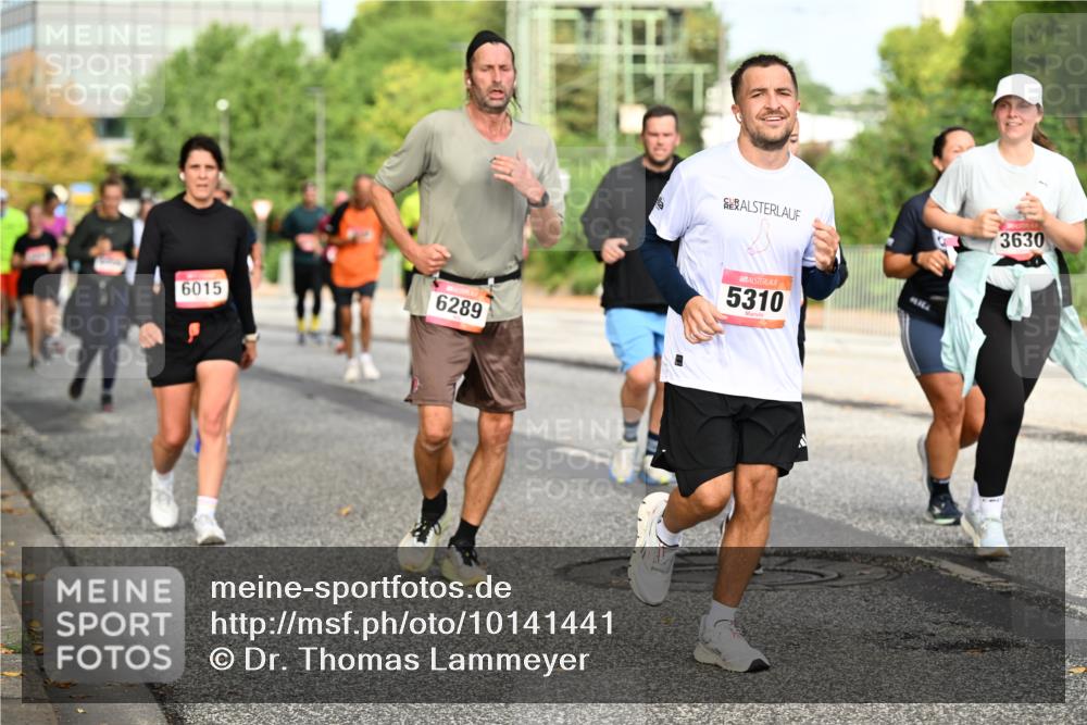 06.09.2026 - CURREX Alsterlauf Dr. Thomas Lammeyer http://msf.ph/oto/10141441 06.09.2026 10:10:17 Laufen 6015, 6289, 5310, 3630 meine-sportfotos.de