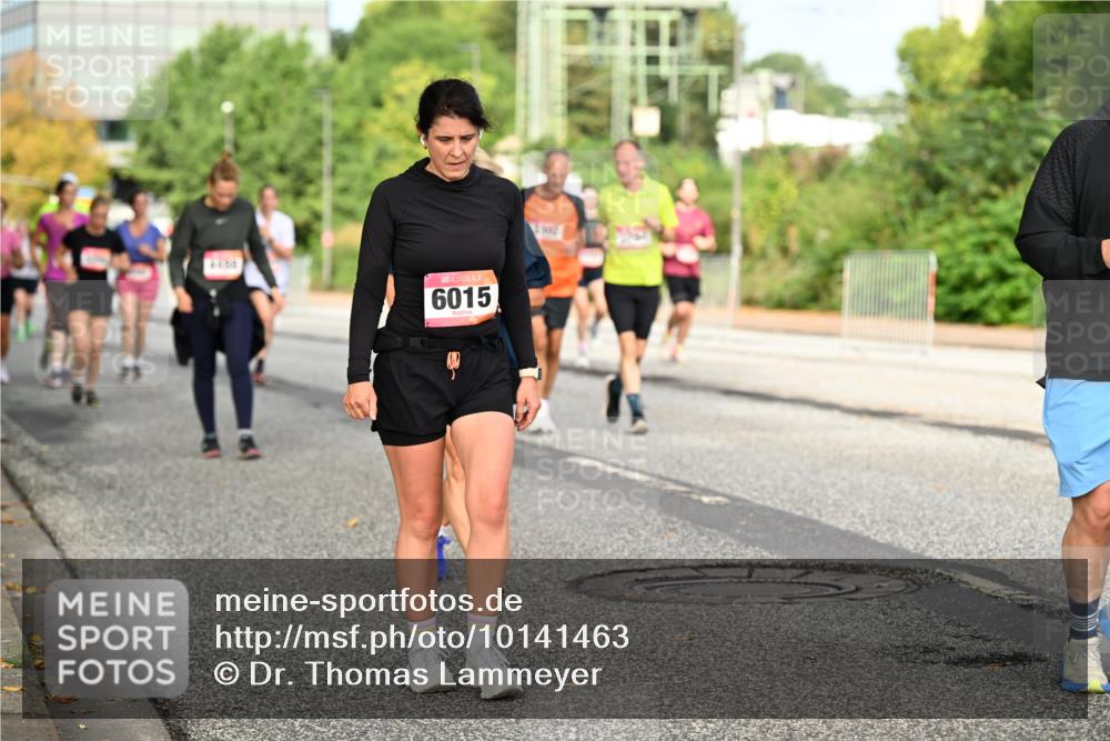 06.09.2026 - CURREX Alsterlauf Dr. Thomas Lammeyer http://msf.ph/oto/10141463 06.09.2026 10:10:19 Laufen 4430, 6015 meine-sportfotos.de