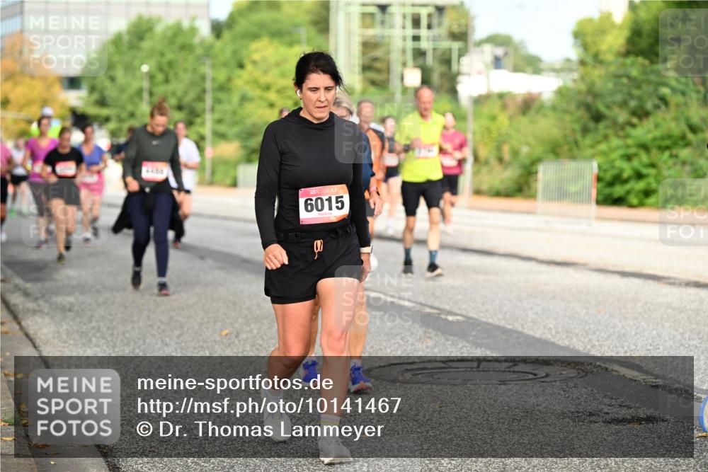 06.09.2026 - CURREX Alsterlauf Dr. Thomas Lammeyer http://msf.ph/oto/10141467 06.09.2026 10:10:20 Laufen 4400, 6015 meine-sportfotos.de