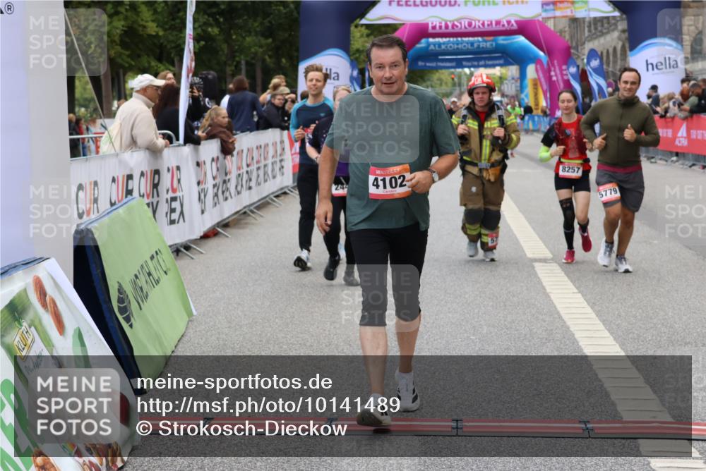 06.09.2026 - CURREX Alsterlauf Strokosch-Dieckow http://msf.ph/oto/10141489 06.09.2026 10:19:09 Ziel 2441, 4102, 5037, 5662, 5752, 5753, 5779, 6305, 8257 meine-sportfotos.de