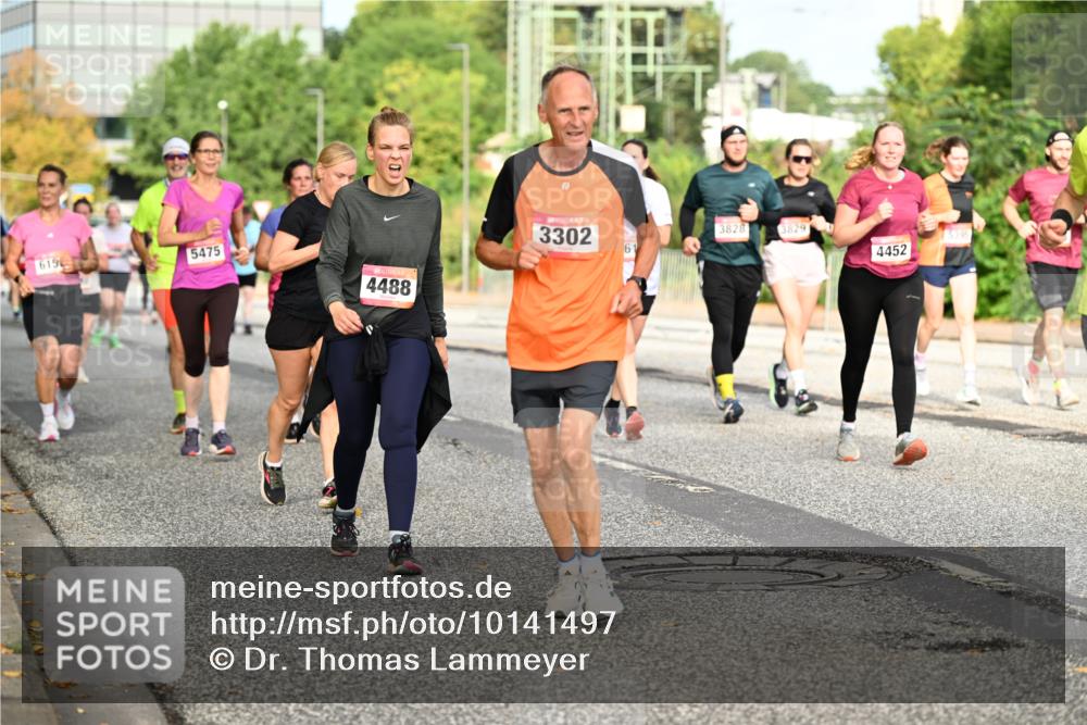 06.09.2026 - CURREX Alsterlauf Dr. Thomas Lammeyer http://msf.ph/oto/10141497 06.09.2026 10:10:23 Laufen 619, 5475, 3828, 3829, 15395, 61, 4452, 4488, 3302 meine-sportfotos.de
