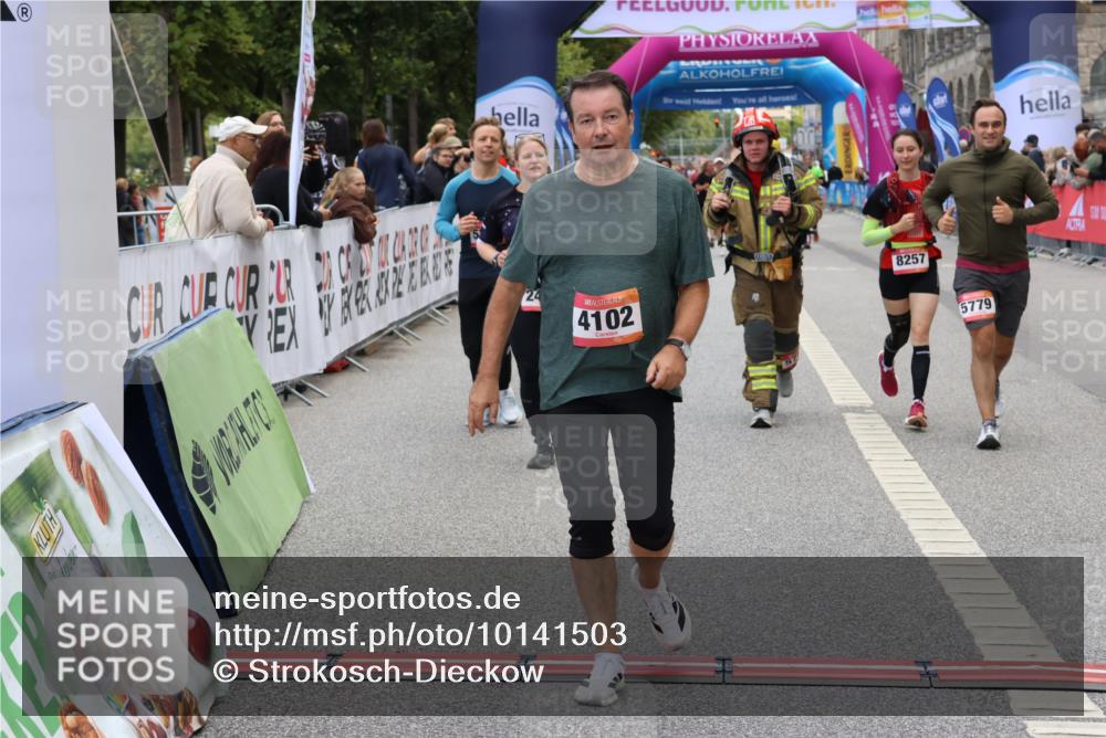 06.09.2026 - CURREX Alsterlauf Strokosch-Dieckow http://msf.ph/oto/10141503 06.09.2026 10:19:09 Ziel 2441, 4102, 5037, 5662, 5752, 5753, 5779, 6305, 8257 meine-sportfotos.de