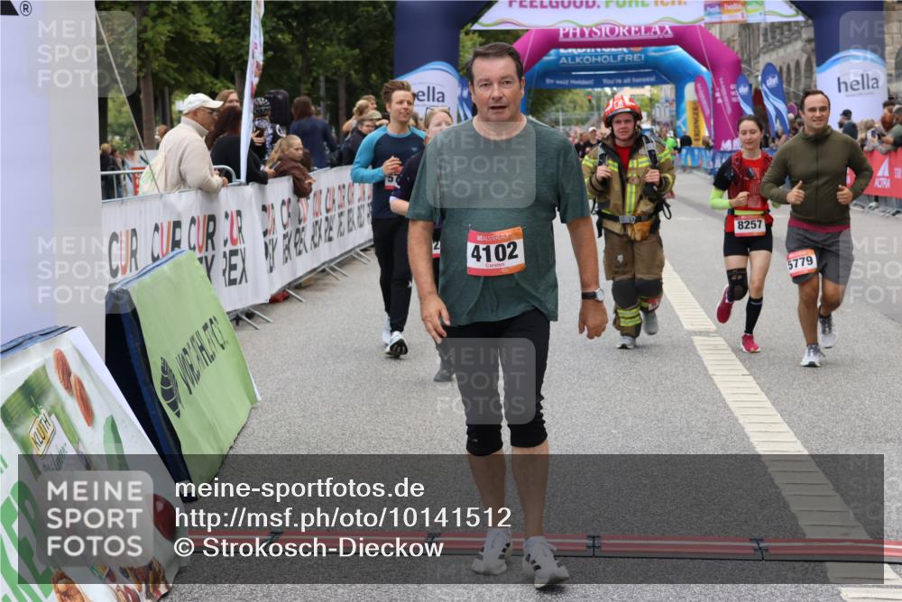 06.09.2026 - CURREX Alsterlauf Strokosch-Dieckow http://msf.ph/oto/10141512 06.09.2026 10:19:09 Ziel 2441, 4102, 5037, 5662, 5752, 5753, 5779, 6305, 8257 meine-sportfotos.de