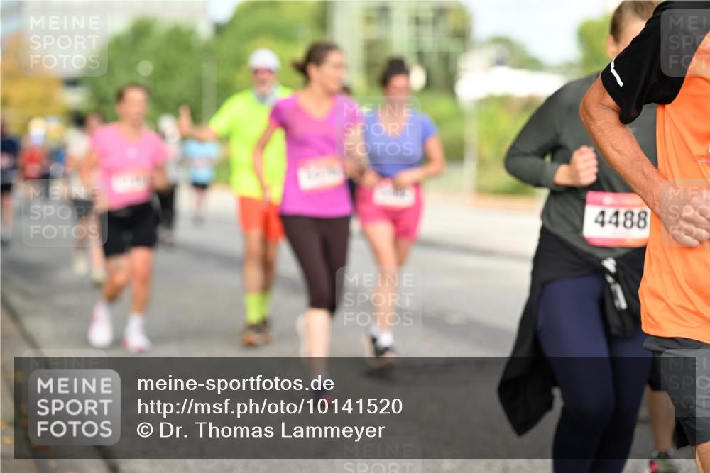 06.09.2026 - CURREX Alsterlauf Dr. Thomas Lammeyer http://msf.ph/oto/10141520 06.09.2026 10:10:26 Laufen 4488 meine-sportfotos.de