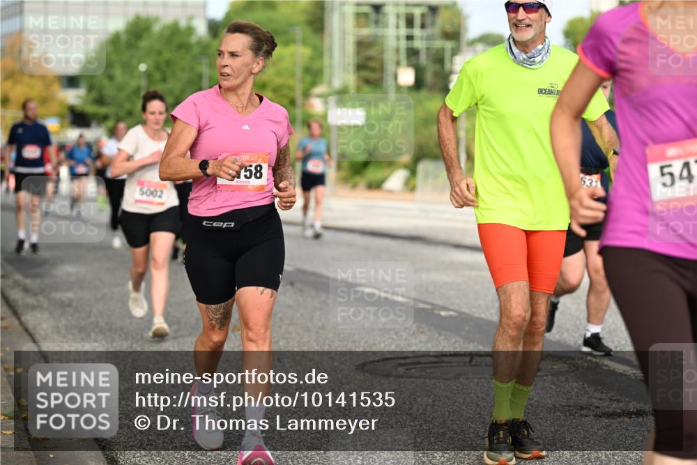 06.09.2026 - CURREX Alsterlauf Dr. Thomas Lammeyer http://msf.ph/oto/10141535 06.09.2026 10:10:28 Laufen 5002, 58, 635, 54 meine-sportfotos.de