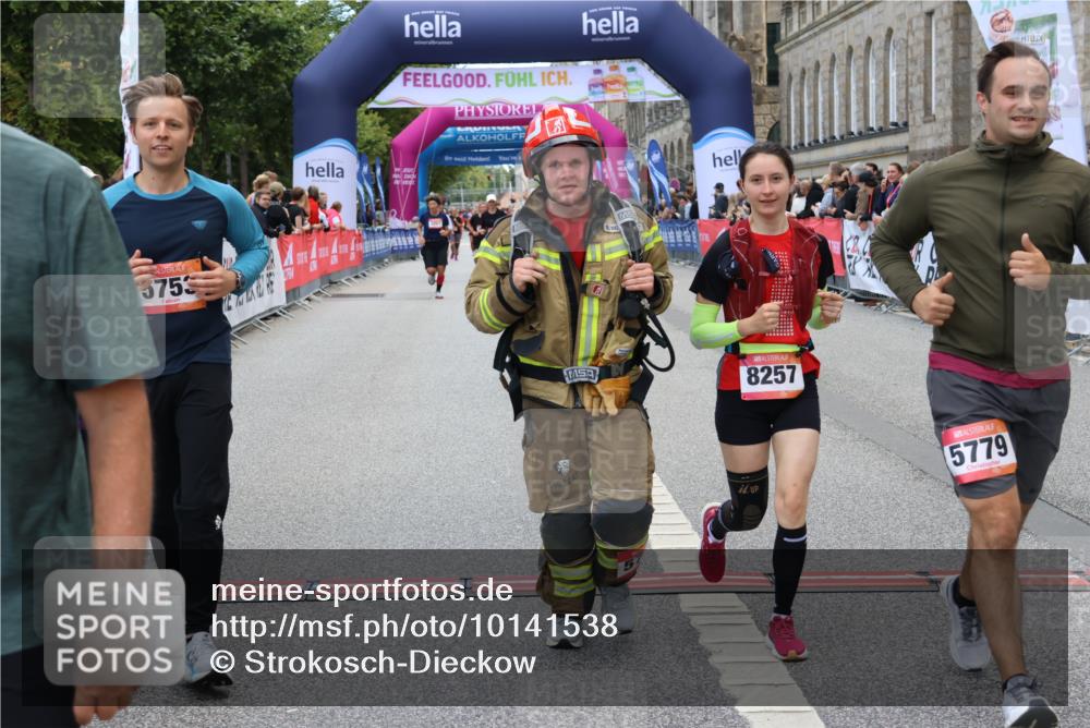 06.09.2026 - CURREX Alsterlauf Strokosch-Dieckow http://msf.ph/oto/10141538 06.09.2026 10:19:12 Ziel 2441, 4102, 5662, 5752, 5753, 5779, 8257 meine-sportfotos.de