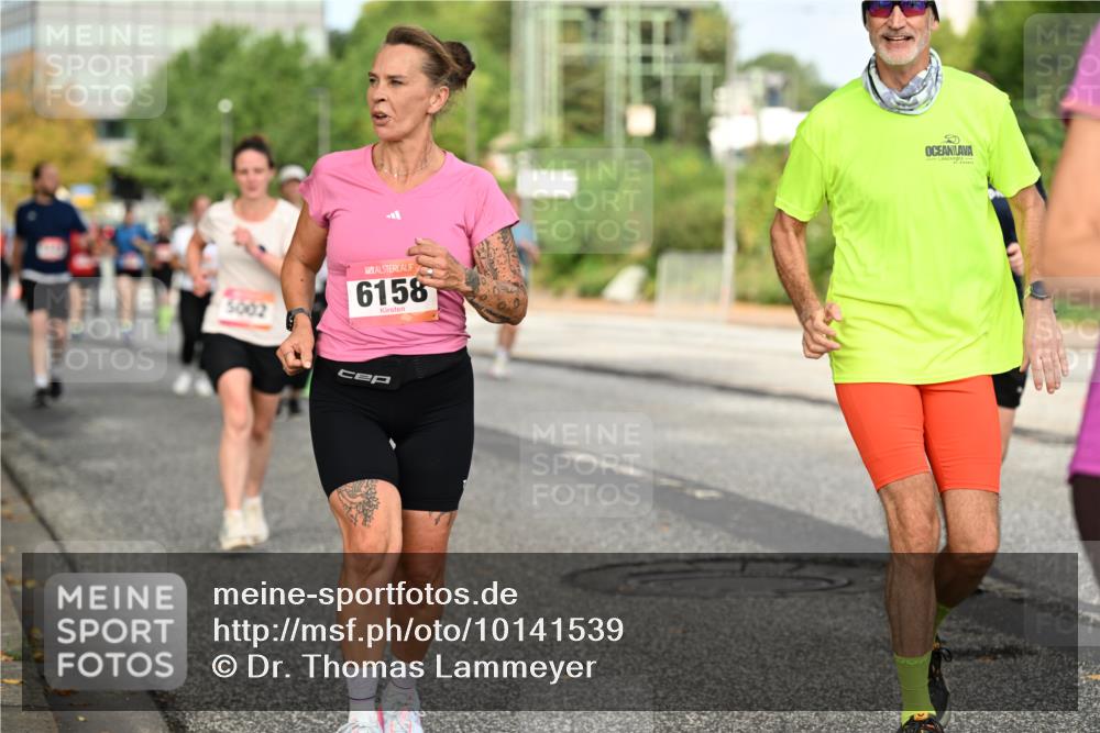 06.09.2026 - CURREX Alsterlauf Dr. Thomas Lammeyer http://msf.ph/oto/10141539 06.09.2026 10:10:28 Laufen 6158 meine-sportfotos.de
