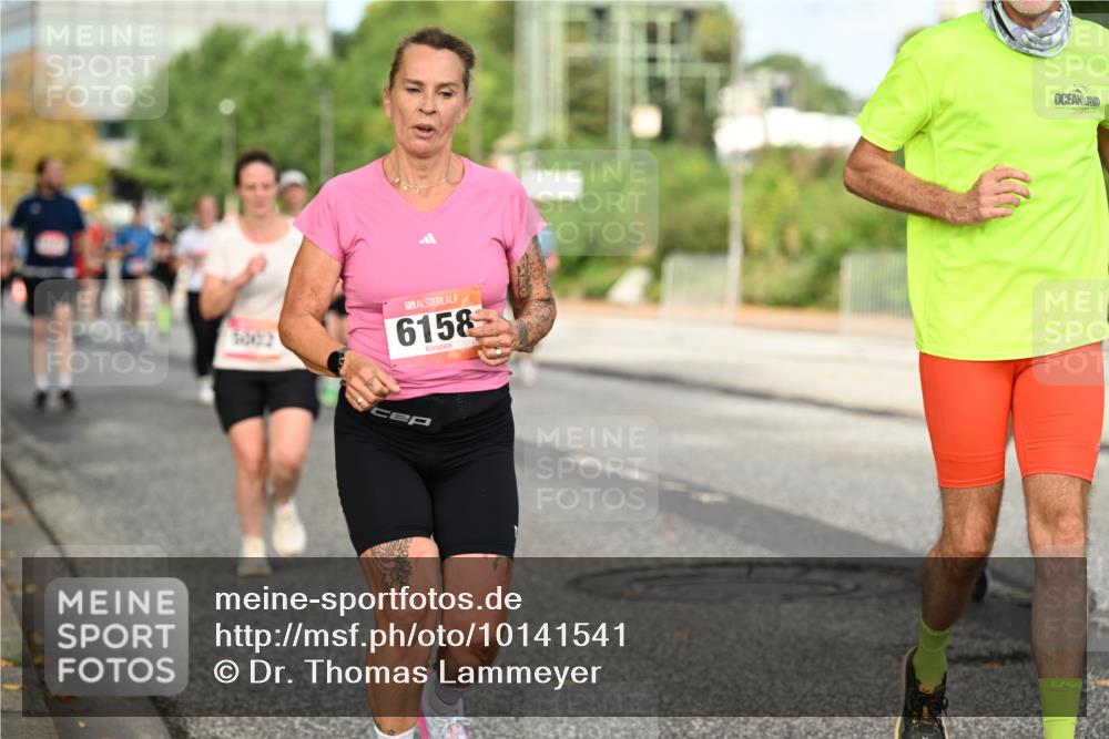 06.09.2026 - CURREX Alsterlauf Dr. Thomas Lammeyer http://msf.ph/oto/10141541 06.09.2026 10:10:29 Laufen 6158 meine-sportfotos.de