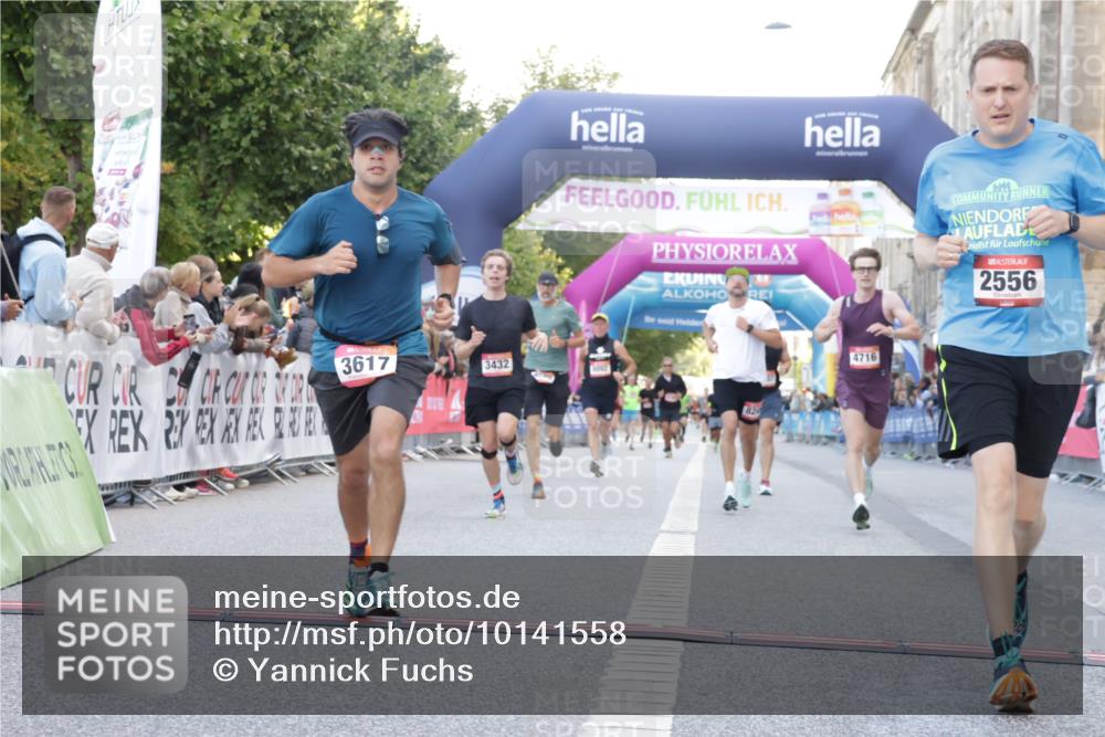 06.09.2026 - CURREX Alsterlauf Yannick Fuchs http://msf.ph/oto/10141558 06.09.2026 09:46:43 Ziel 2556, 3432, 3617, 4716, 4877, 4890, 5430, 5544, 8092, 8249 meine-sportfotos.de