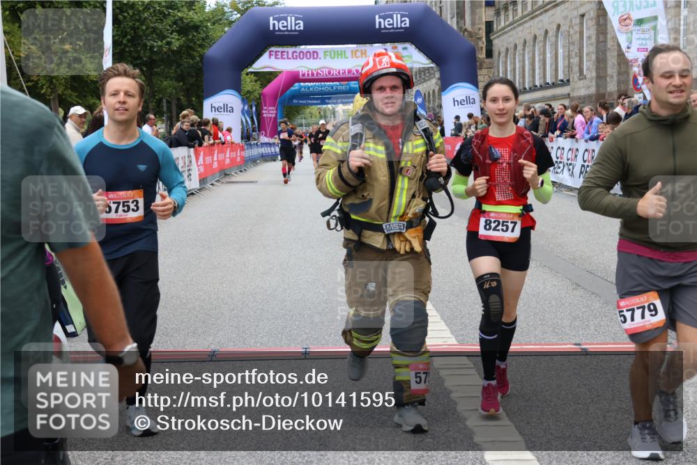06.09.2026 - CURREX Alsterlauf Strokosch-Dieckow http://msf.ph/oto/10141595 06.09.2026 10:19:12 Ziel 2441, 4102, 5662, 5752, 5753, 5779, 8257 meine-sportfotos.de