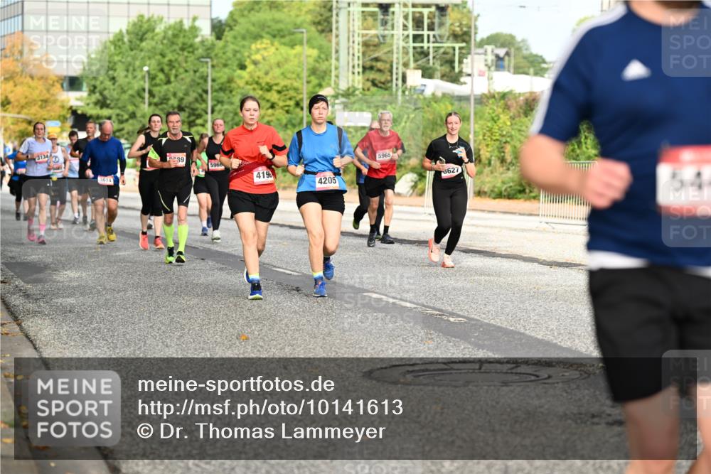 06.09.2026 - CURREX Alsterlauf Dr. Thomas Lammeyer http://msf.ph/oto/10141613 06.09.2026 10:10:37 Laufen 3614, 39, 5966, 419, 4205, 5965, 3627, 54 meine-sportfotos.de