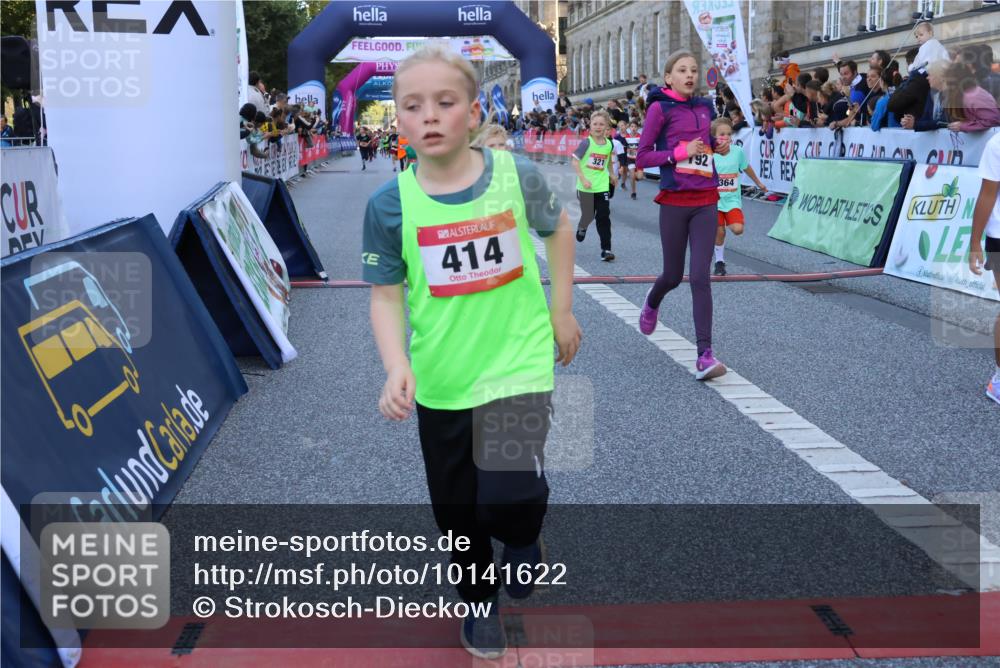 06.09.2026 - CURREX Alsterlauf Strokosch-Dieckow http://msf.ph/oto/10141622 06.09.2026 10:54:05 Ziel 157, 195, 201, 202, 203, 216, 218, 221, 256, 260, 292, 296, 302, 312, 321, 364, 379, 414, 416, 443, 446, 455, 8253 meine-sportfotos.de