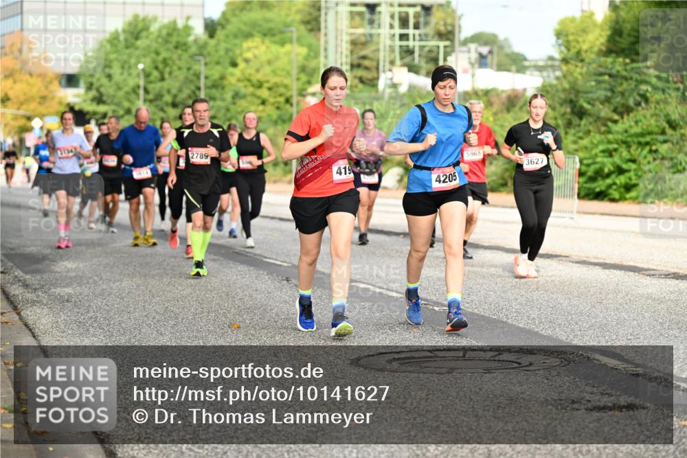 06.09.2026 - CURREX Alsterlauf Dr. Thomas Lammeyer http://msf.ph/oto/10141627 06.09.2026 10:10:39 Laufen 2789, 419, 4205, 59651, 3627 meine-sportfotos.de