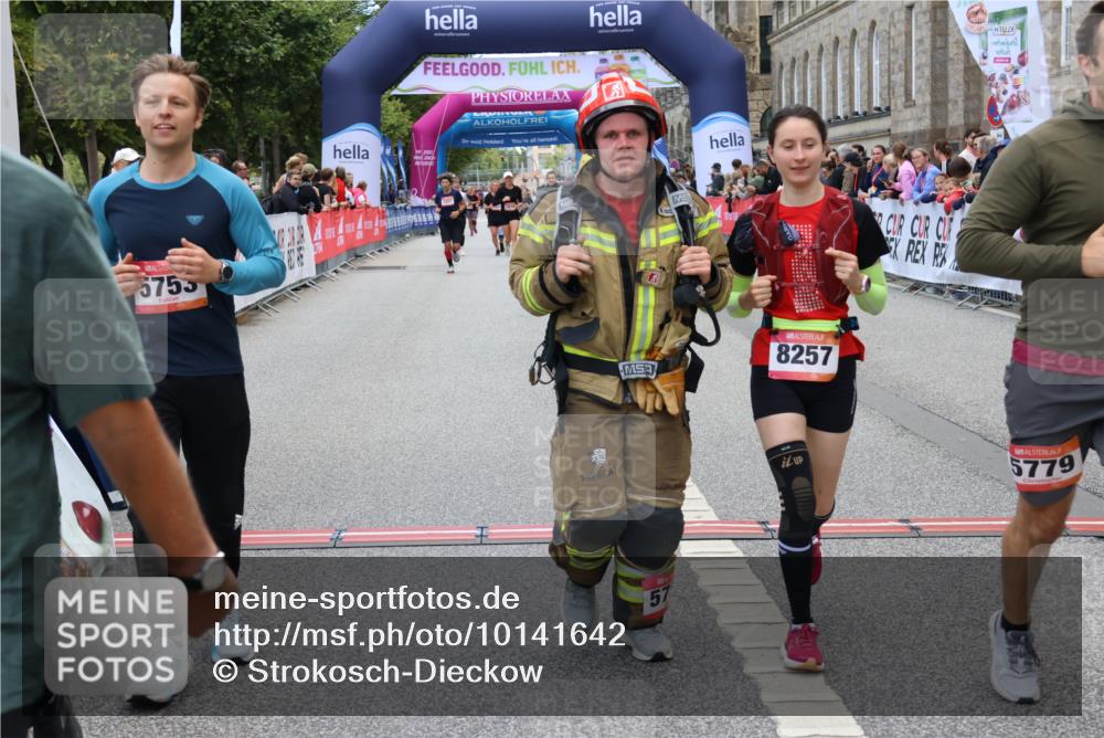 06.09.2026 - CURREX Alsterlauf Strokosch-Dieckow http://msf.ph/oto/10141642 06.09.2026 10:19:12 Ziel 2441, 4102, 5662, 5752, 5753, 5779, 8257 meine-sportfotos.de