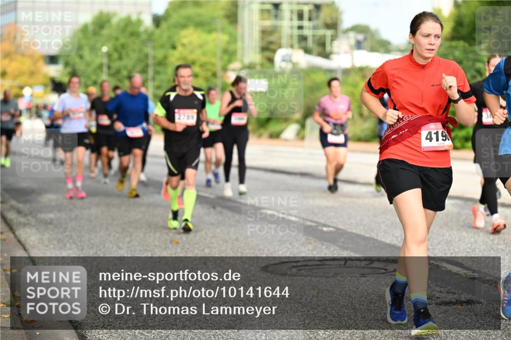 06.09.2026 - CURREX Alsterlauf Dr. Thomas Lammeyer http://msf.ph/oto/10141644 06.09.2026 10:10:41 Laufen 2769, 419 meine-sportfotos.de