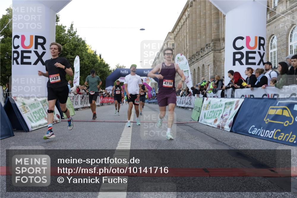 06.09.2026 - CURREX Alsterlauf Yannick Fuchs http://msf.ph/oto/10141716 06.09.2026 09:46:46 Ziel 2556, 3432, 3617, 4716, 4877, 4890, 5430, 5544, 8092, 8249 meine-sportfotos.de