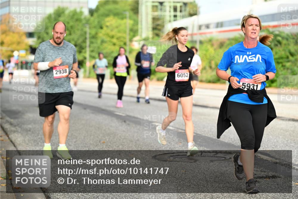 06.09.2026 - CURREX Alsterlauf Dr. Thomas Lammeyer http://msf.ph/oto/10141747 06.09.2026 10:10:51 Laufen 2938, 6052, 5931 meine-sportfotos.de