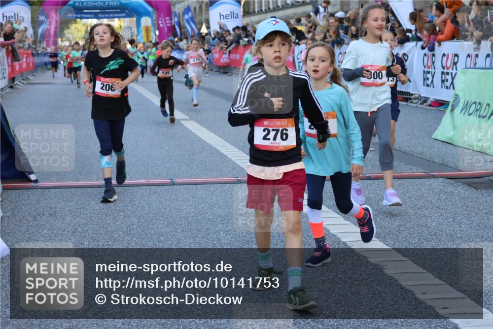 06.09.2026 - CURREX Alsterlauf Strokosch-Dieckow http://msf.ph/oto/10141753 06.09.2026 10:54:14 Ziel 201, 206, 238, 258, 260, 264, 270, 276, 283, 300, 312, 347, 399, 416, 417, 436, 440, 446, 449, 455, 8113, 8174, 8253 meine-sportfotos.de