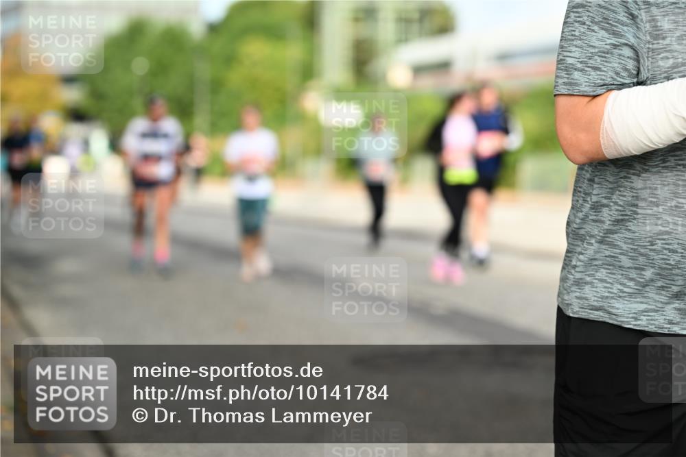 06.09.2026 - CURREX Alsterlauf Dr. Thomas Lammeyer http://msf.ph/oto/10141784 06.09.2026 10:10:55 Laufen  meine-sportfotos.de