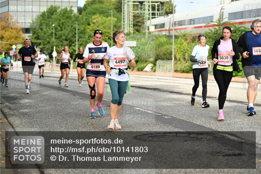 06.09.2026 - CURREX Alsterlauf Dr. Thomas Lammeyer http://msf.ph/oto/10141803 06.09.2026 10:10:57 Laufen 6332, 6189, 4497, 5439, 5630, 5632 meine-sportfotos.de
