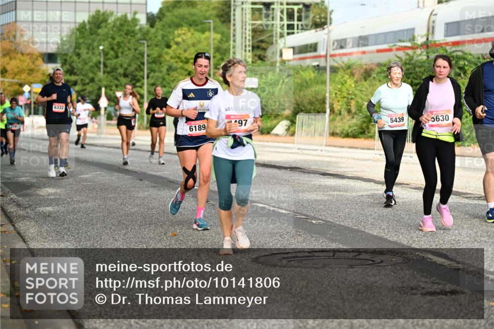 06.09.2026 - CURREX Alsterlauf Dr. Thomas Lammeyer http://msf.ph/oto/10141806 06.09.2026 10:10:57 Laufen 6332, 500, 6189, 97, 5439, 5630 meine-sportfotos.de