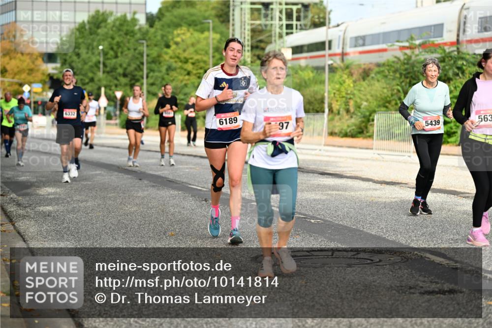 06.09.2026 - CURREX Alsterlauf Dr. Thomas Lammeyer http://msf.ph/oto/10141814 06.09.2026 10:10:58 Laufen 6332, 3001, 6189, 97, 5439, 563 meine-sportfotos.de