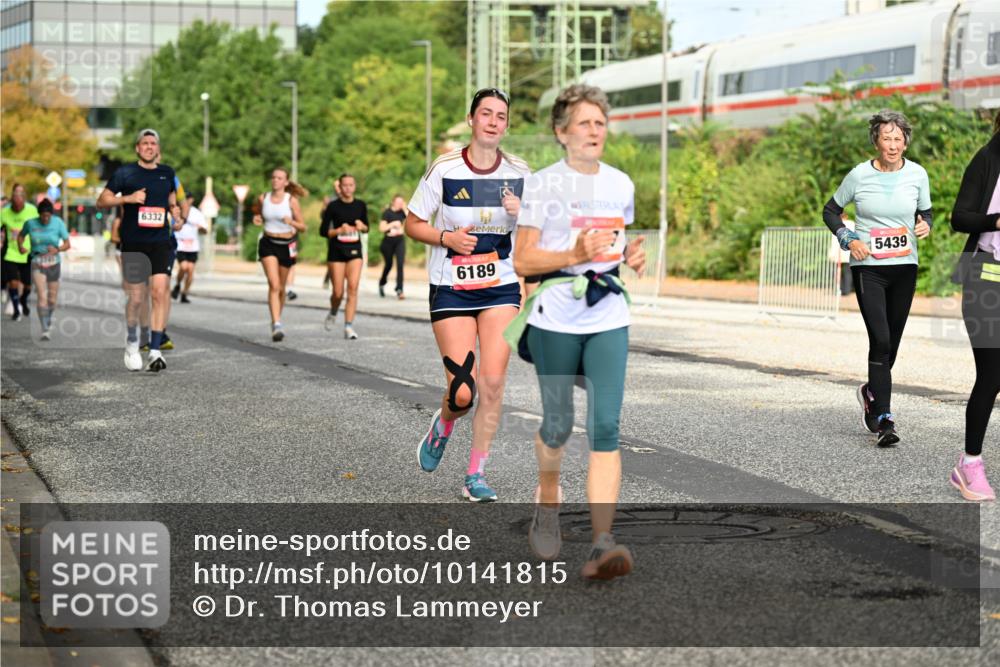 06.09.2026 - CURREX Alsterlauf Dr. Thomas Lammeyer http://msf.ph/oto/10141815 06.09.2026 10:10:58 Laufen 6332, 6189, 5439 meine-sportfotos.de