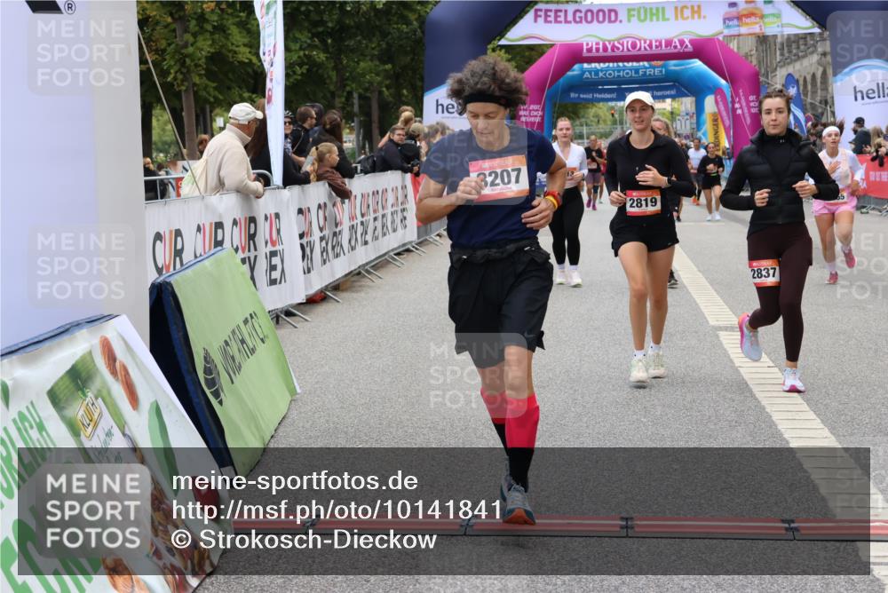 06.09.2026 - CURREX Alsterlauf Strokosch-Dieckow http://msf.ph/oto/10141841 06.09.2026 10:19:19 Ziel 2819, 2837, 3207, 3669, 3713, 4665, 5788 meine-sportfotos.de