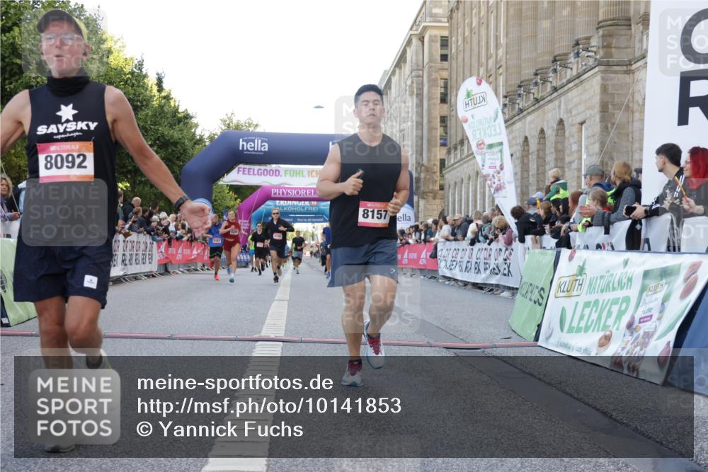 06.09.2026 - CURREX Alsterlauf Yannick Fuchs http://msf.ph/oto/10141853 06.09.2026 09:46:48 Ziel 2556, 3432, 3617, 4716, 4890, 6162, 6255, 8092, 8249 meine-sportfotos.de