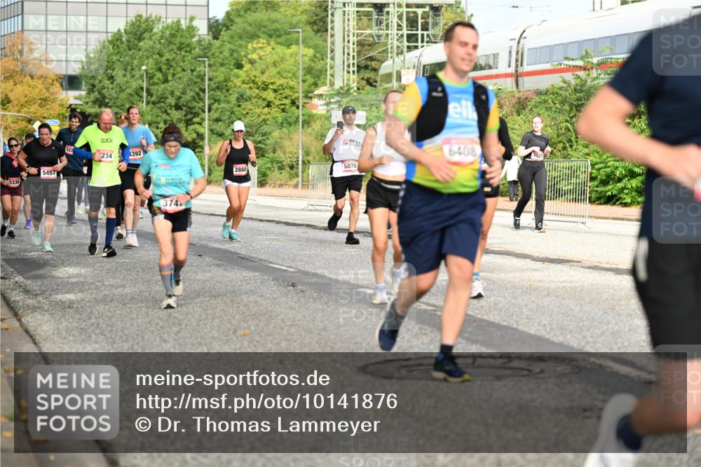 06.09.2026 - CURREX Alsterlauf Dr. Thomas Lammeyer http://msf.ph/oto/10141876 06.09.2026 10:11:05 Laufen 5457, 5336, 522, 234, 1392, 374, 6408, 2860, 5078 meine-sportfotos.de