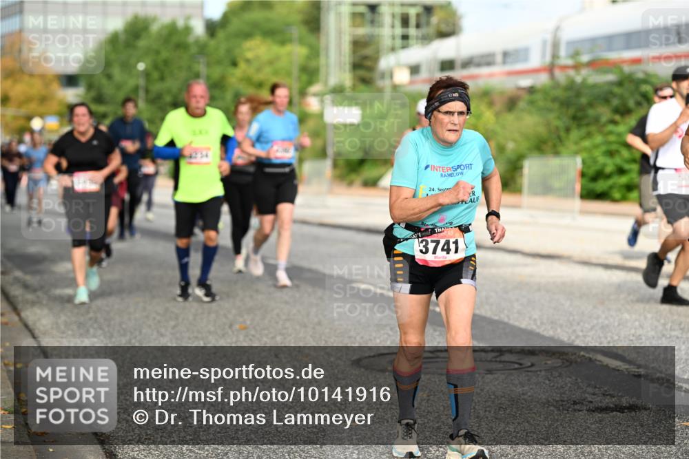 06.09.2026 - CURREX Alsterlauf Dr. Thomas Lammeyer http://msf.ph/oto/10141916 06.09.2026 10:11:08 Laufen 24, 3741 meine-sportfotos.de