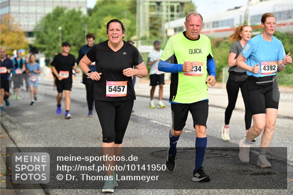 06.09.2026 - CURREX Alsterlauf Dr. Thomas Lammeyer http://msf.ph/oto/10141950 06.09.2026 10:11:12 Laufen 5457, 234, 4392 meine-sportfotos.de